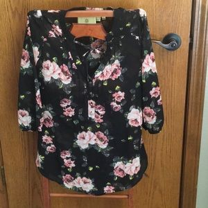 Polyester top